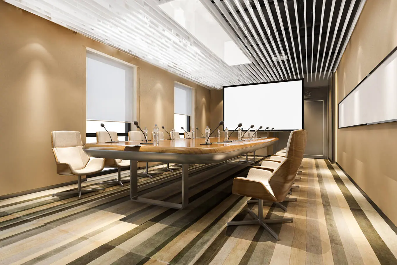 Sleek Wireless Conference Setup for Optimal Collaboration